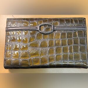 Brighton Olive Croc Embossed Leather Wallet Organizer Purple Interior Zip Around
